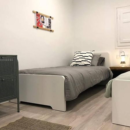 Appartement M5 Cool Terrace. Metro 1 Min. Center 15' By Metro à Esplugues de Llobregat Extérieur photo