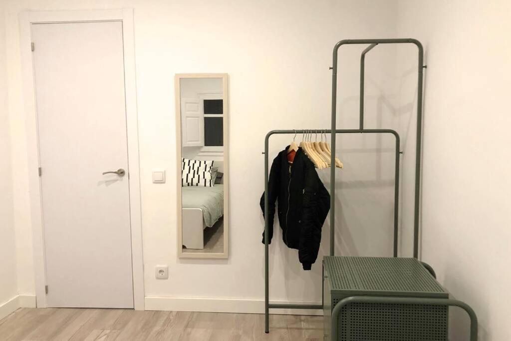 Appartement M5 Cool Terrace. Metro 1 Min. Center 15' By Metro à Esplugues de Llobregat Extérieur photo